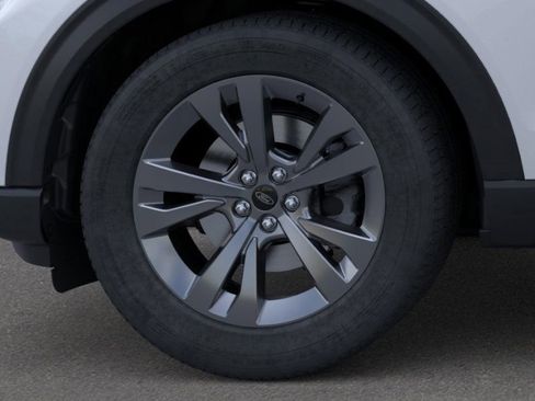 New 2026 Ford Explorer Active w/ Active Comfort Package image 19