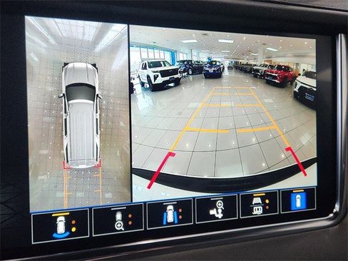 Certified 2023 GMC Yukon XL Denali image 22