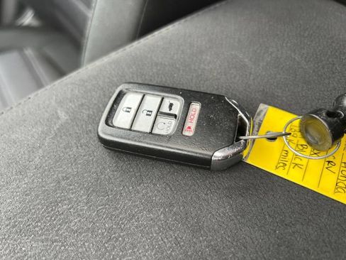 Used 2019 Honda CR-V EX image 29