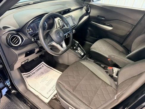 Used 2020 Nissan Kicks SV FWD image 7
