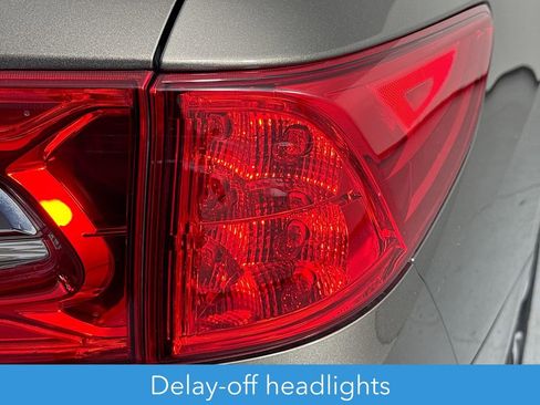 Used 2020 Honda Odyssey Elite image 38