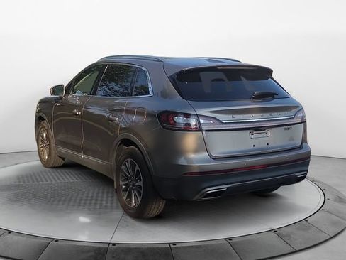 Used 2020 Lincoln Nautilus FWD w/ Equipment Group 101A image 3