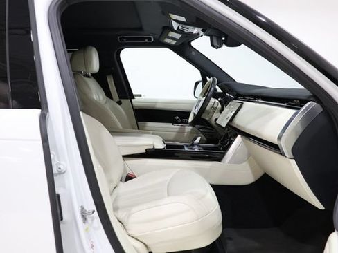 Used 2023 Land Rover Range Rover SE AWD/4WD image 39