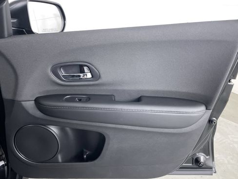 Used 2022 Honda HR-V LX image 22