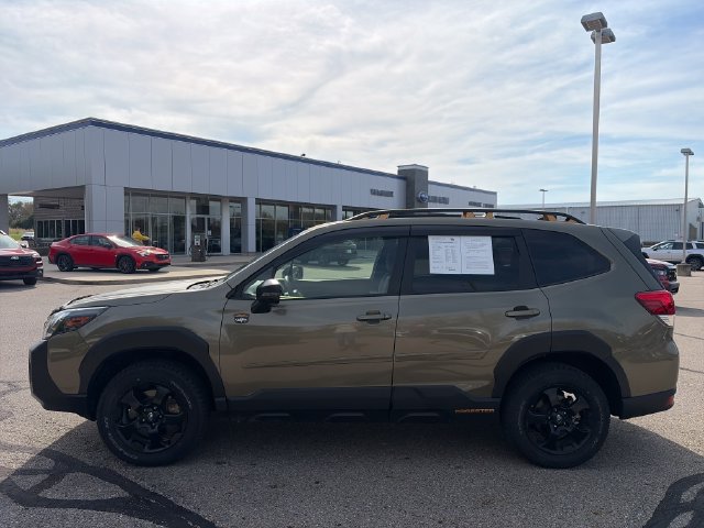 Used 2025 Subaru Forester Wilderness AWD/4WD image 4