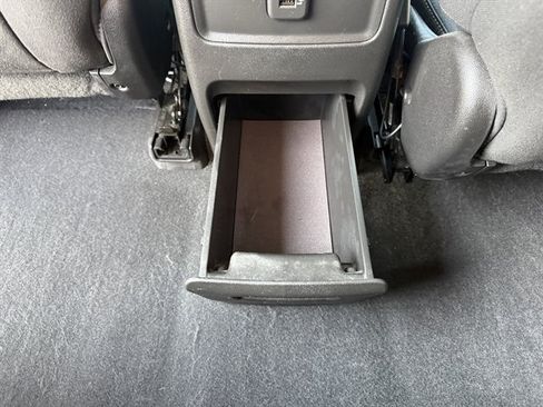Used 2019 GMC Acadia SLE AWD/4WD image 26