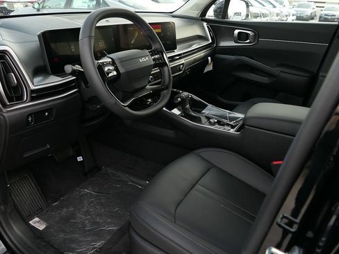 New 2026 Kia Sorento S FWD image 11