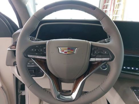 Certified 2024 Cadillac Escalade Sport Platinum image 20