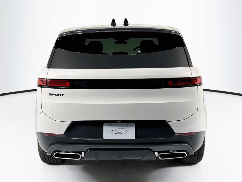 Used 2026 Land Rover Range Rover Sport SE AWD/4WD image 6