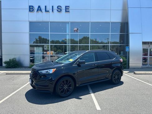 Used 2022 Ford Edge SE w/ Black Appearance Package AWD/4WD image 1