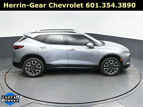 Used 2024 Chevrolet Blazer RS w/ Driver Confidence II Package image 36