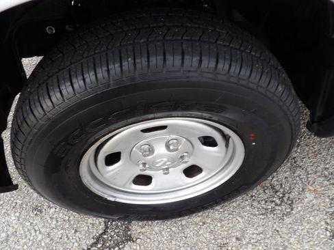 Used 2022 RAM 1500 Tradesman w/ Popular Equipment Group RWD image 31