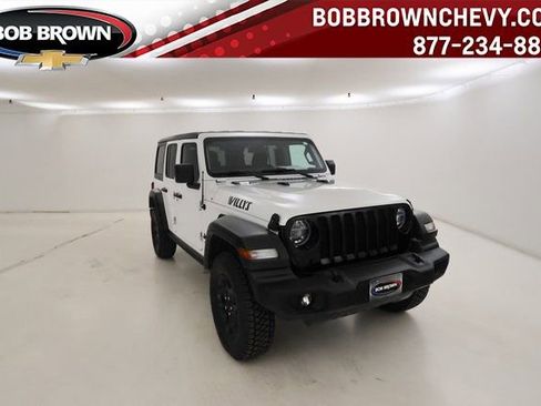 Used 2020 Jeep Wrangler Unlimited Sport image 1