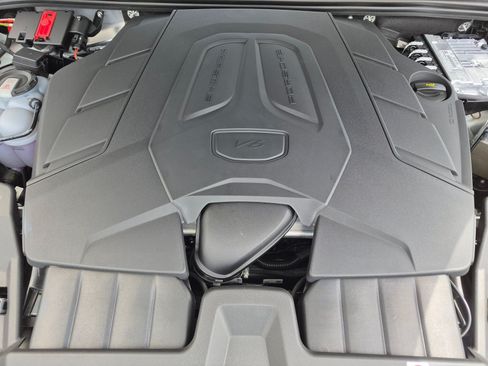 New 2026 Porsche Cayenne Coupe AWD/4WD image 30