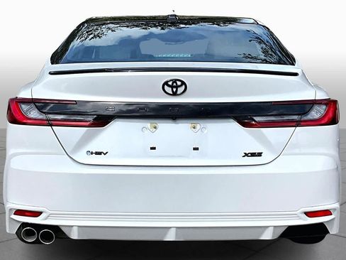 Used 2025 Toyota Camry XSE image 4