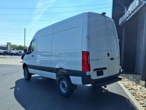 New 2025 Mercedes-Benz Sprinter 2500 image 4