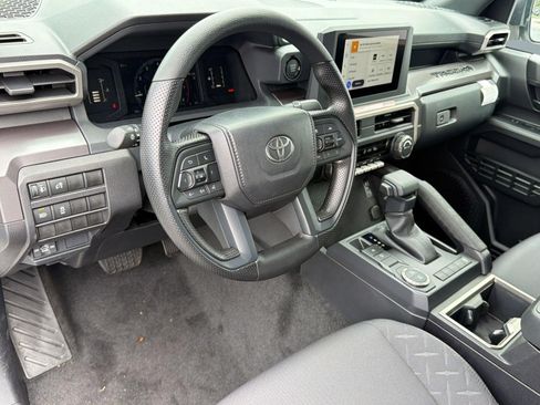 Used 2026 Toyota Tacoma SR5 RWD image 4