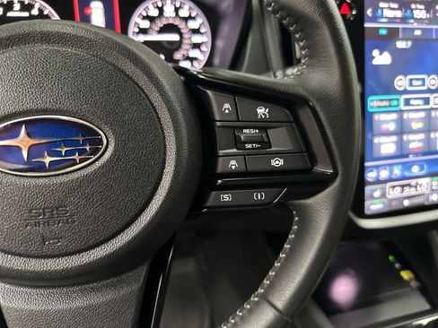 Used 2025 Subaru Forester Premium image 18