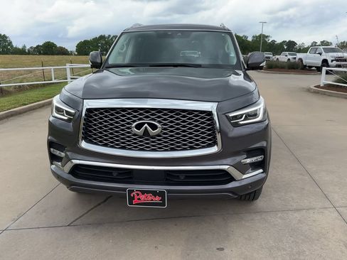 Used 2024 INFINITI QX80 Luxe RWD image 4