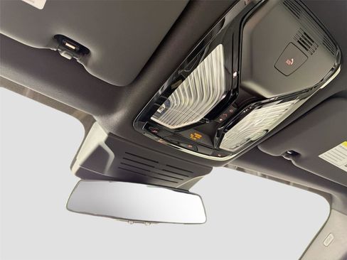 New 2026 BMW X5 xDrive40i w/ Climate Comfort Package image 19