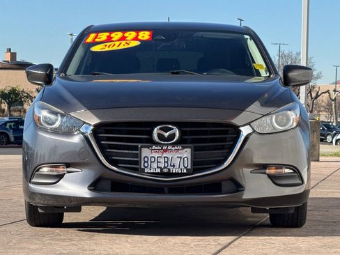 Used 2018 MAZDA MAZDA3 Sport image 10