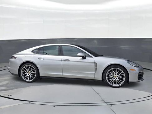 Certified 2023 Porsche Panamera 4 Platinum Edition AWD/4WD image 7