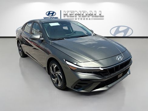 New 2026 Hyundai Elantra Limited FWD image 1