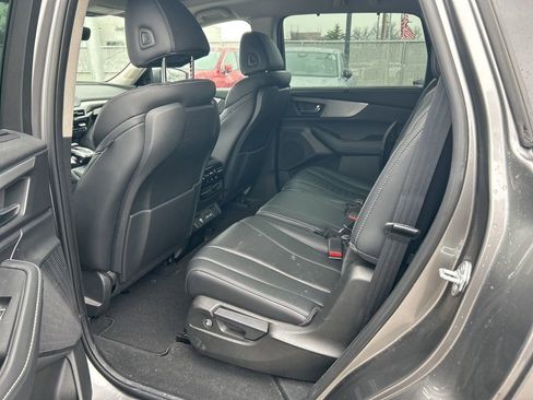 Used 2023 Acura MDX SH-AWD w/ Technology Package image 11