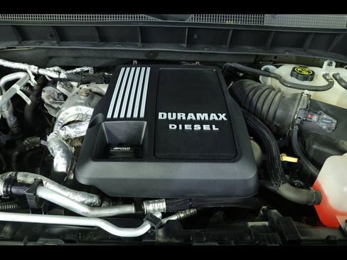 Used 2020 Chevrolet Silverado 1500 RST w/ Diesel Off-Road Package image 23