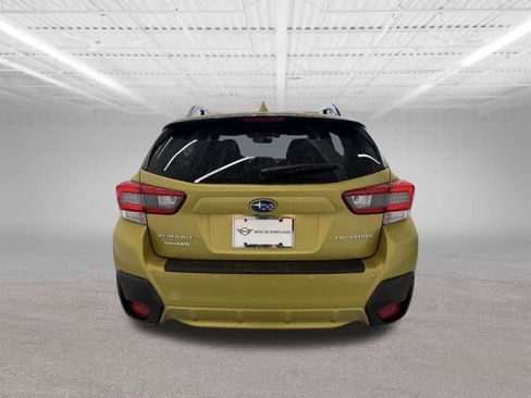 Used 2022 Subaru Crosstrek 2.5i Limited AWD/4WD image 4