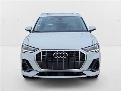 New 2025 Audi Q3 2.0T Premium w/ Convenience Package AWD/4WD image 5
