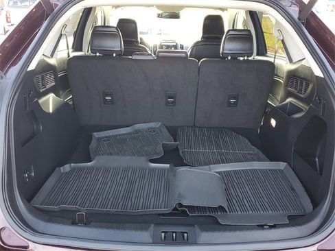 Certified 2024 Ford Edge SEL w/ Convenience Package image 33