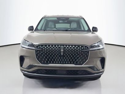 New 2026 Lincoln Aviator 2WD