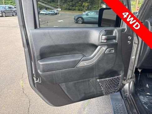 Used 2017 Jeep Wrangler Unlimited Sport w/ Quick Order Package 24S image 11