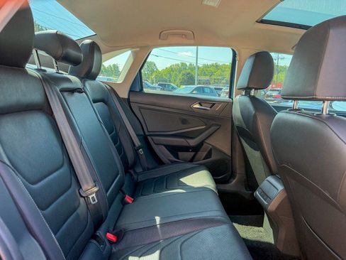 Used 2020 Volkswagen Jetta SEL Premium FWD image 19