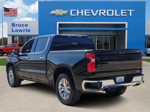 Used 2022 Chevrolet Silverado 1500 LTZ image 4