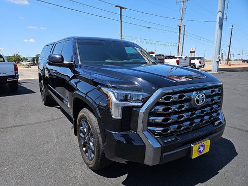 Used 2025 Toyota Tundra Platinum AWD/4WD image 7