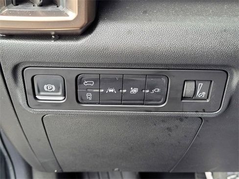 Used 2024 GMC Hummer EV 3X w/ Extreme Off-Road Package image 14