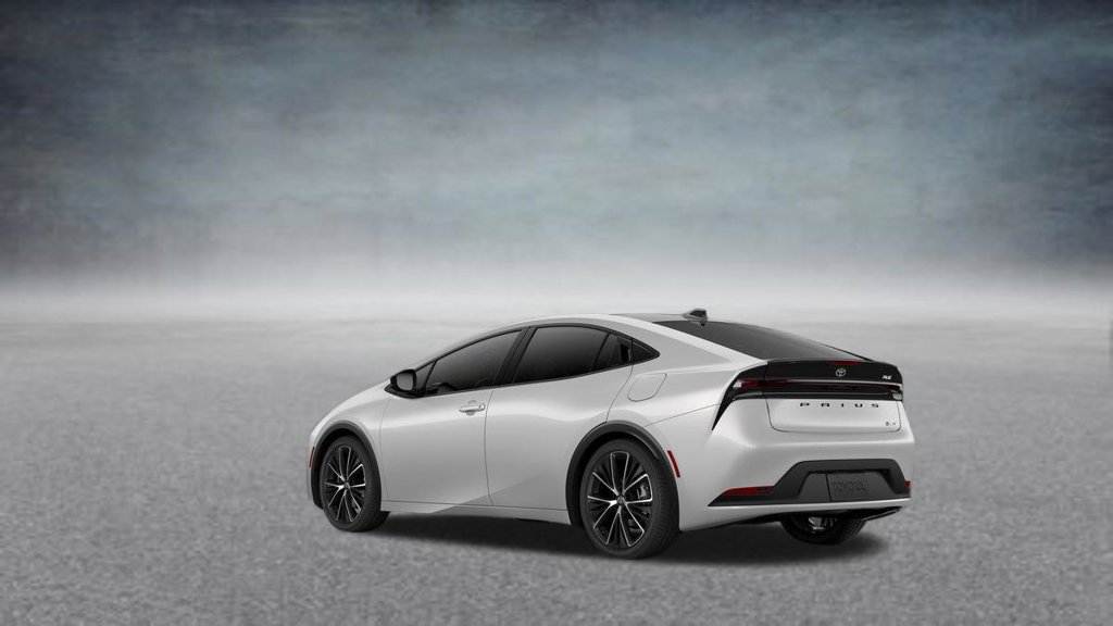 New 2027 Toyota Prius XLE FWD image 46