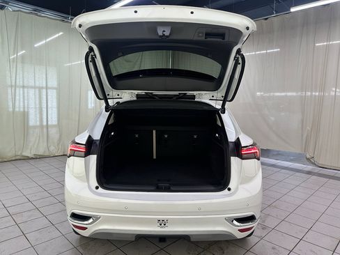 Certified 2023 Buick Envision Avenir AWD/4WD image 10