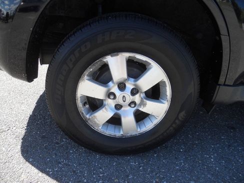 Used 2010 Ford Escape Limited AWD/4WD image 11