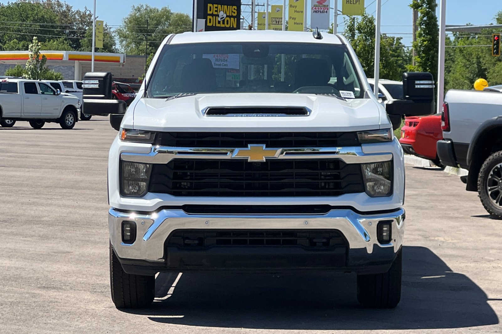 Used 2025 Chevrolet Silverado 3500 LT w/ Safety Package AWD/4WD image 12
