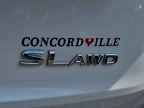 Certified 2023 Nissan Rogue SL w/ SL Premium Package AWD/4WD image 32