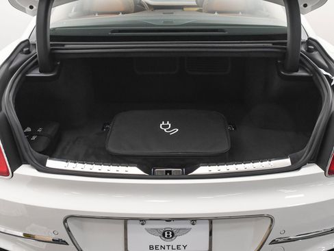 New 2026 Bentley Flying Spur image 11