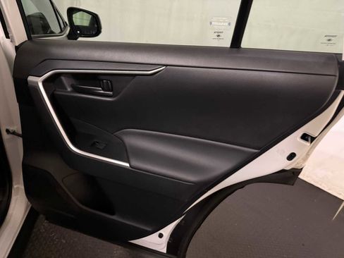 Certified 2023 Toyota RAV4 LE image 25