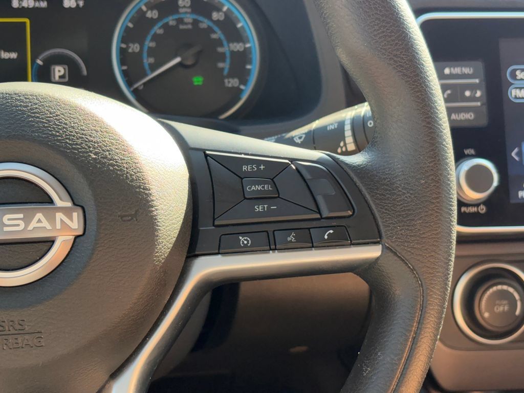 Used 2025 Nissan Leaf S FWD image 13