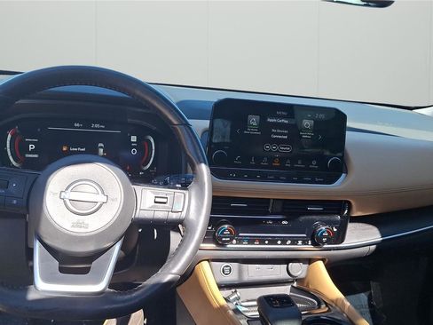 Used 2023 Nissan Rogue Platinum w/ Platinum Premium Package image 9