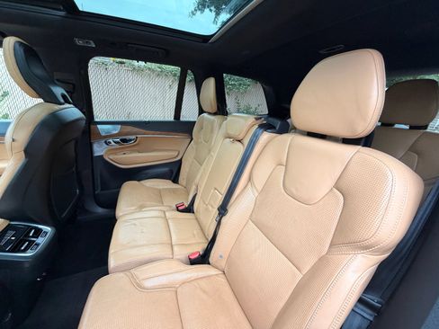 Used 2019 Volvo XC90 T6 Inscription w/ Advanced Package AWD/4WD image 19