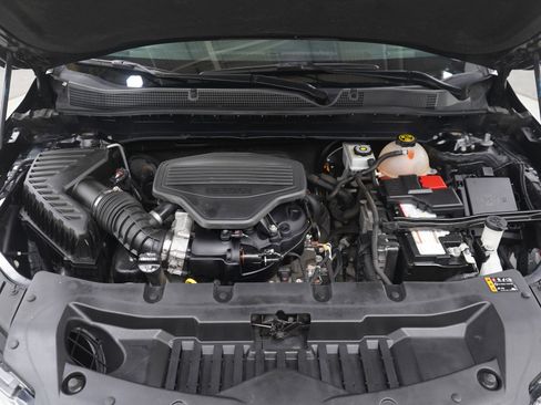 Used 2019 Chevrolet Blazer Premier w/ Sun and Wheels Package image 32