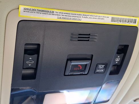 Used 2022 Lexus RX 350 AWD w/ Luxury Package image 23